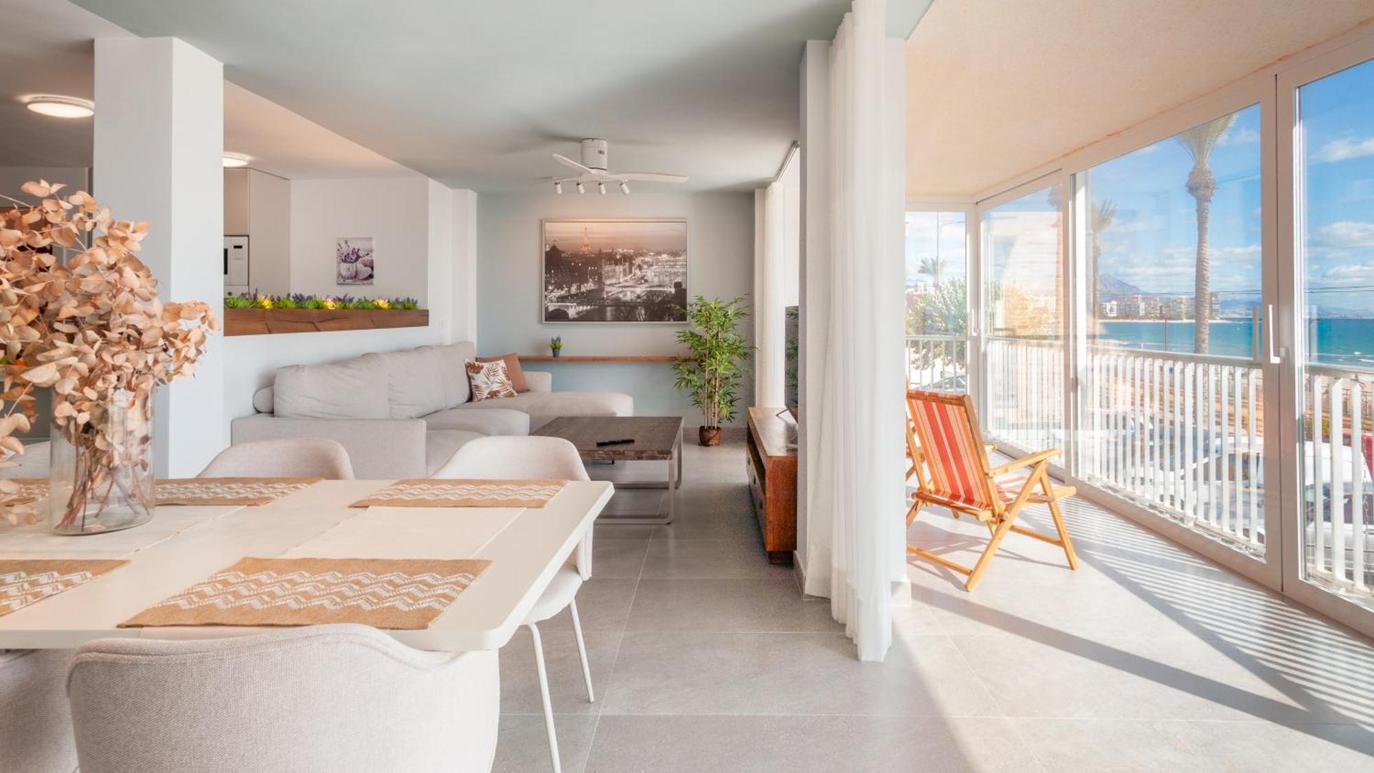 Sohosuites Campello Beach เอลกัมเปโญ ภายนอก รูปภาพ
