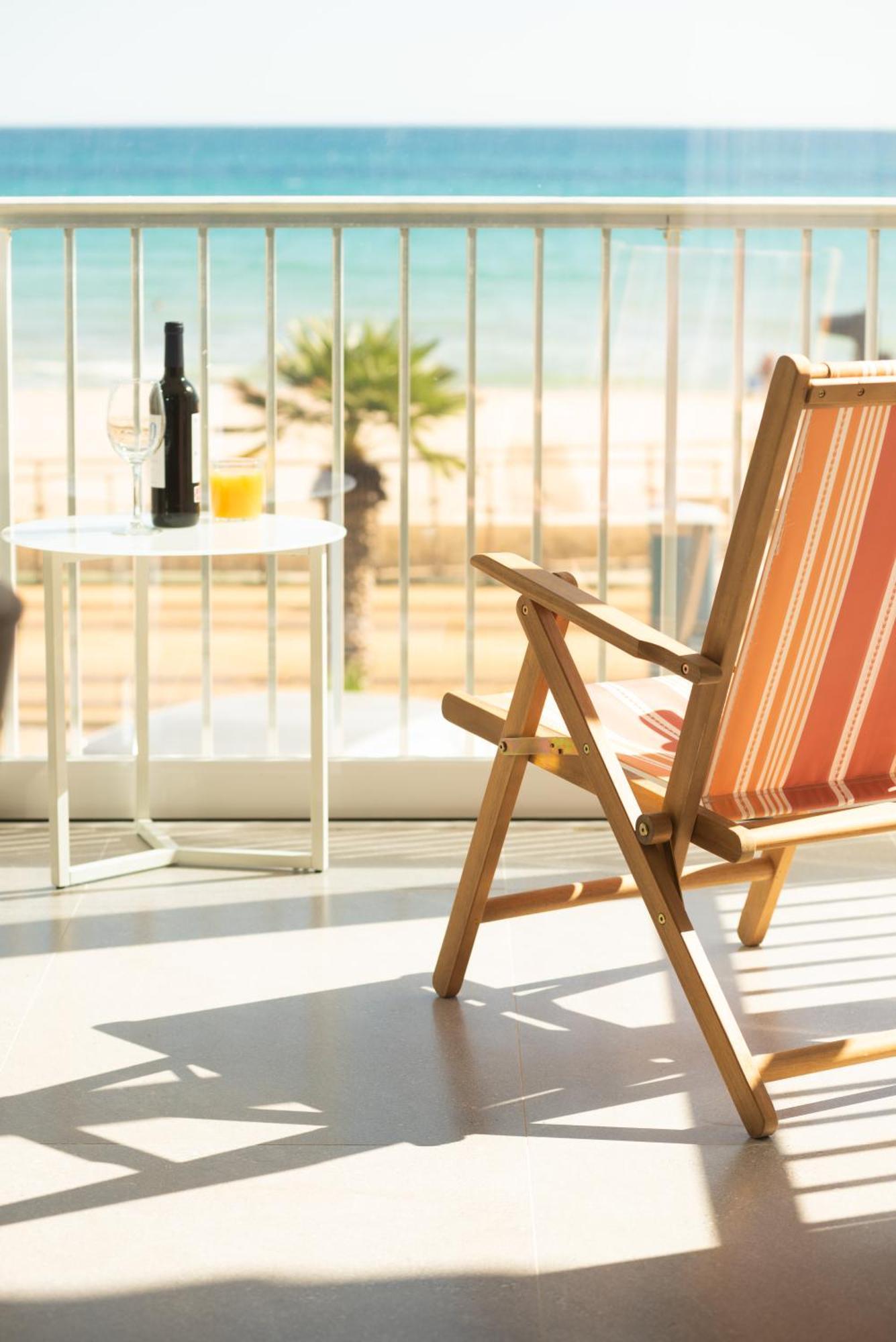 Sohosuites Campello Beach เอลกัมเปโญ ภายนอก รูปภาพ